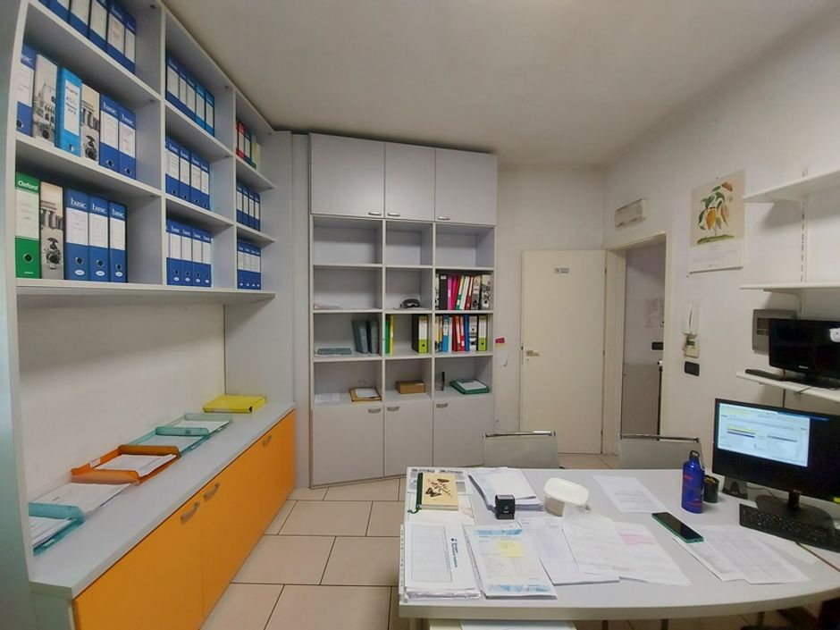 #13434 Locale commerciale con pertinenze in vendita - foto 12