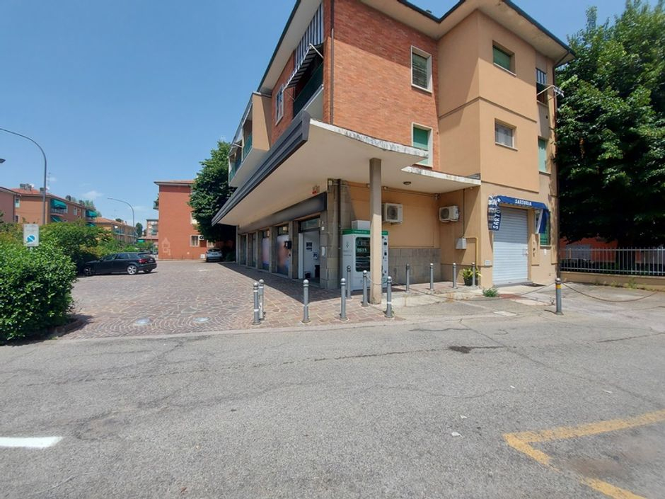 #13434 Locale commerciale con pertinenze in vendita - foto 19