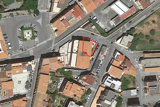 Negozi in vendita