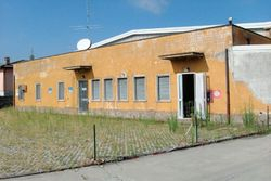 Industrial building with offices and Accessories - Lot 1347 (Auction 1347)