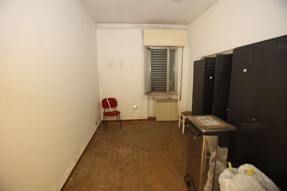#1347 Capannone industriale con uffici e accessori in vendita - foto 7