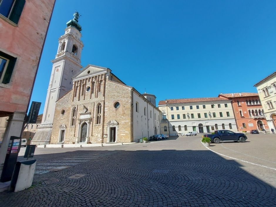 #13518 Negozio e ufficio in centro storico in vendita - foto 19