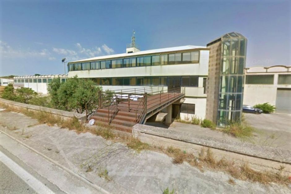 #13589 Complesso artigianale con palazzina uffici in vendita - foto 1