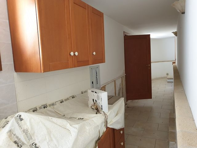 Con servizi in vendita