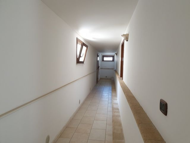 Con servizi in vendita