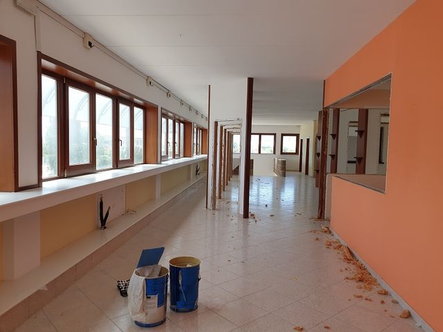Con servizi in vendita