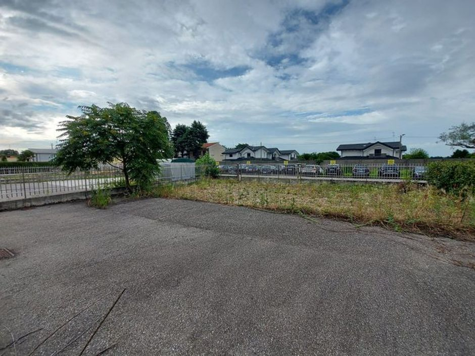 #13630 Capannone industriale in vendita - foto 12