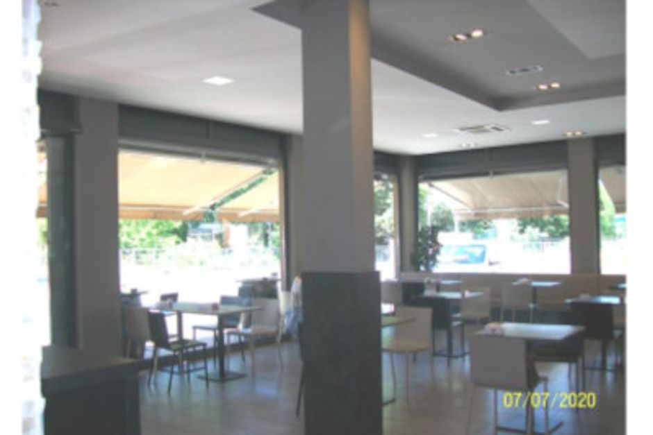 #13655 Ampio locale uso bar in vendita - foto 4