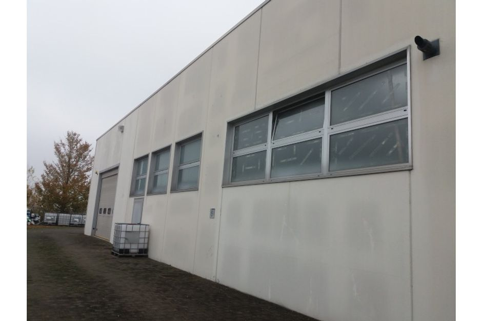 #13750 Capannone produttivo con uffici in vendita - foto 3