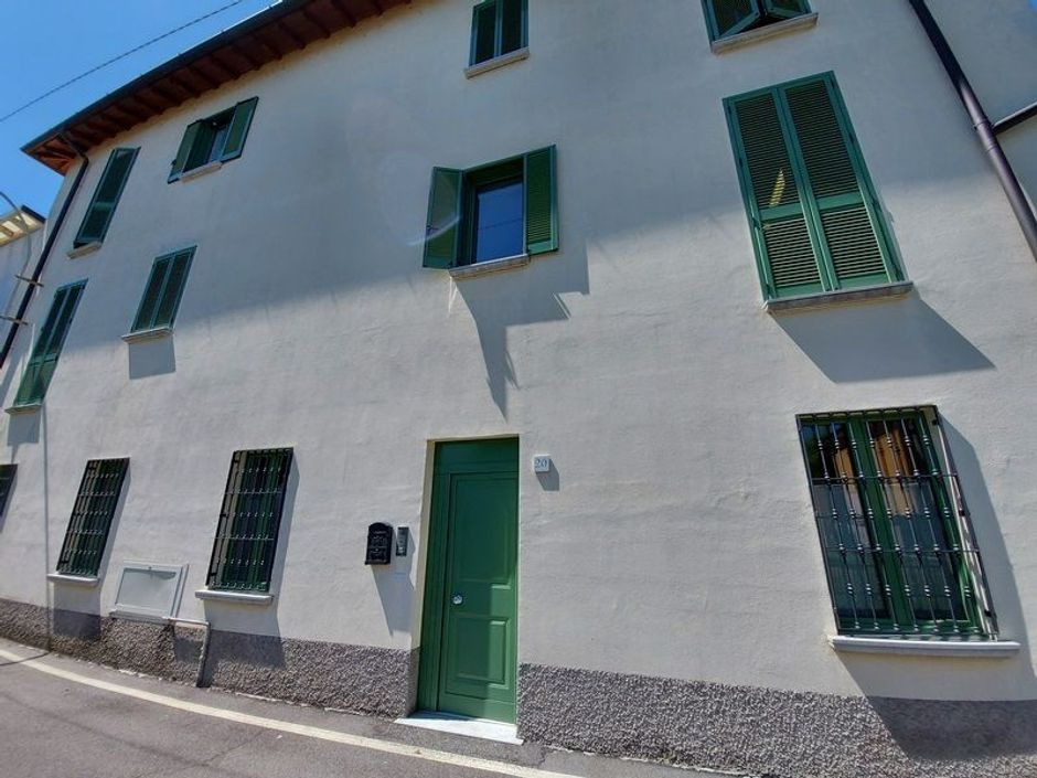 #13886 Laboratori artigianali con servizi e ufficio – Lotto 1 in vendita - foto 3