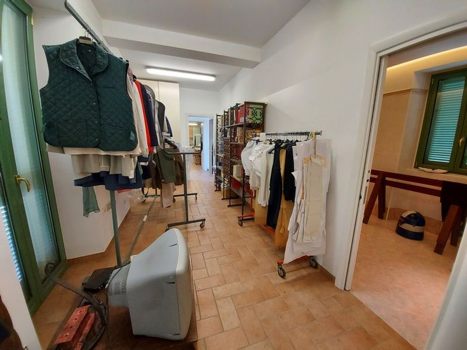 #13886 Laboratori artigianali con servizi e ufficio – Lotto 1 in vendita - foto 16