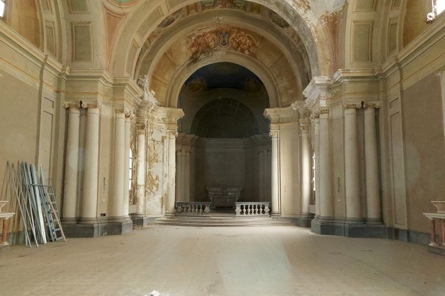 Chiese in vendita
