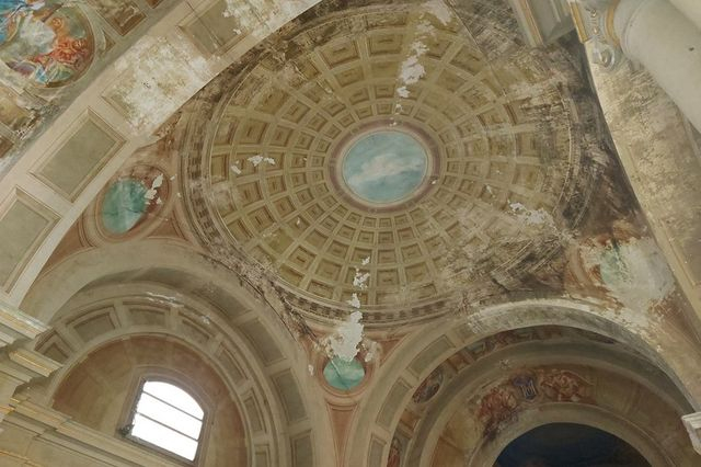 Chiese in vendita