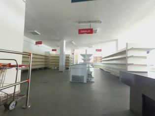 Immobili commerciali in vendita