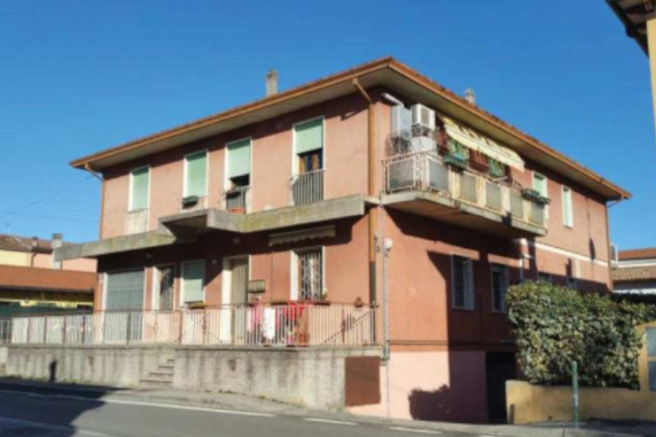 #14014 Locale commerciale con autorimessa in vendita - foto 3