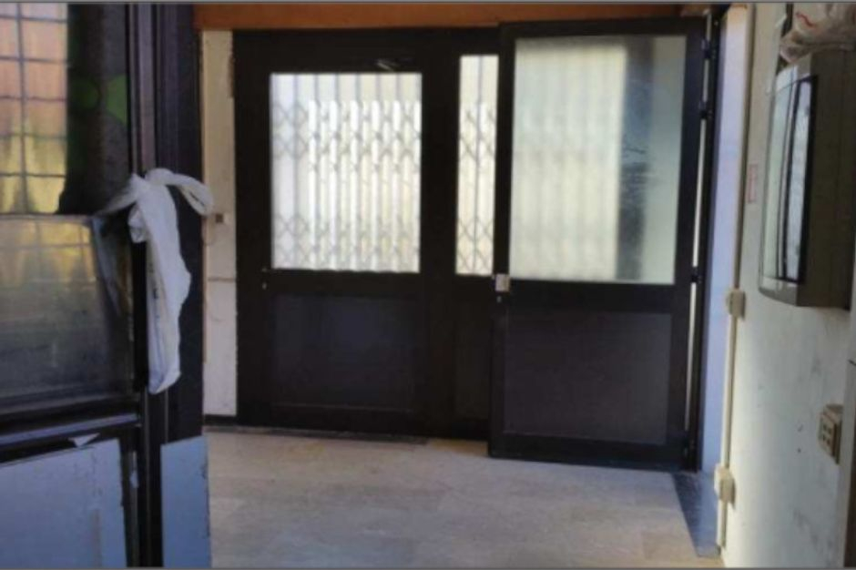 #14014 Locale commerciale con autorimessa in vendita - foto 5