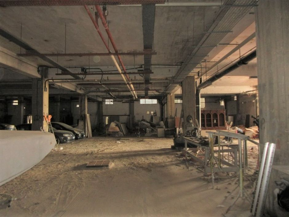 #14036 Magazzino con area di pertinenza in vendita - foto 1