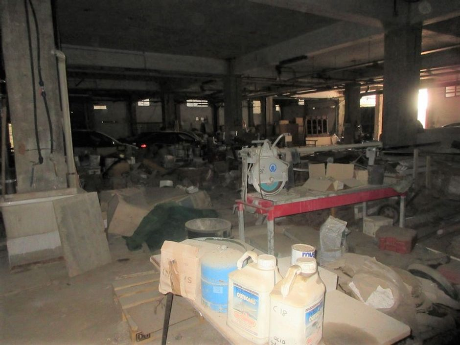 #14036 Magazzino con area di pertinenza in vendita - foto 23