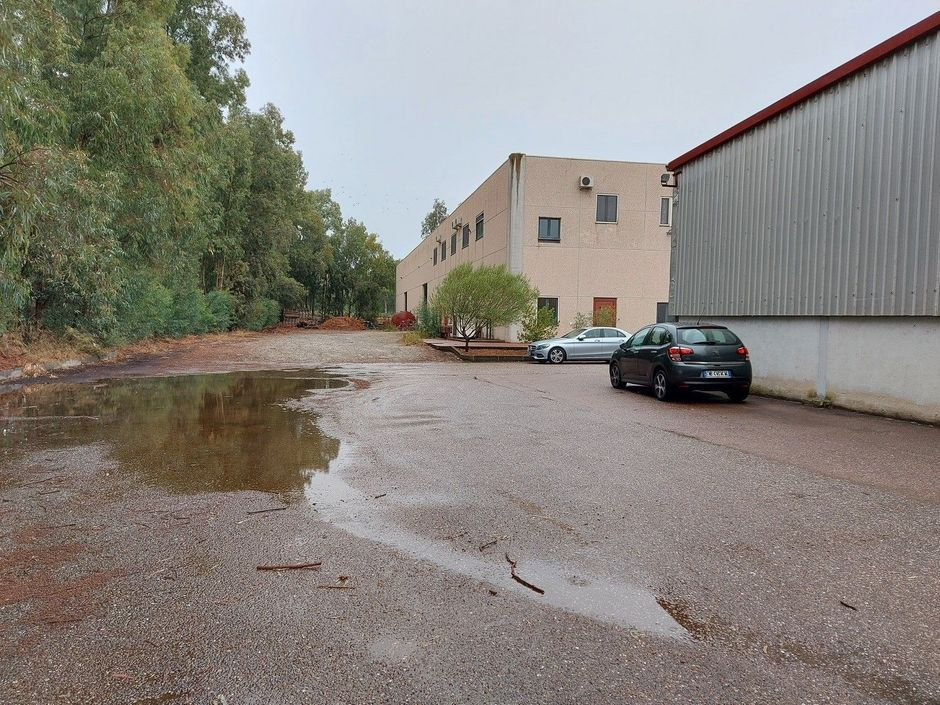 #14042 Complesso industriale in vendita - foto 2