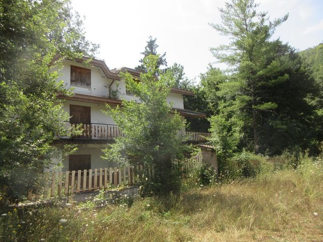 Ville in vendita