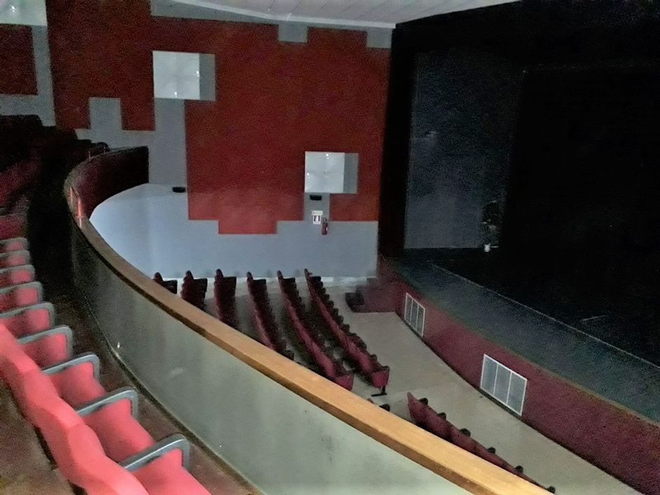 #14135 Cinema teatro di 830 mq in centro storico in vendita - foto 2