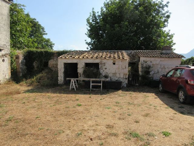 Rustici e casali in vendita