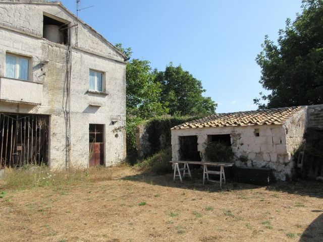 Rustici e casali in vendita