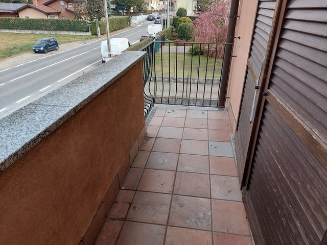 Negozi in vendita