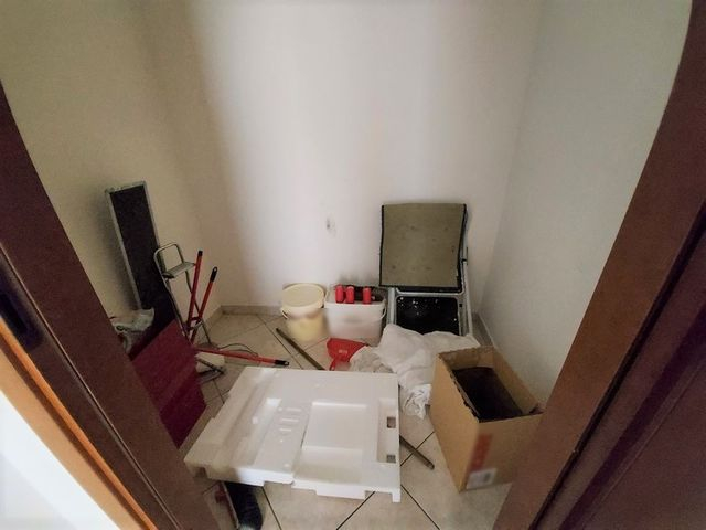 Negozi in vendita
