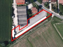 Uncovered area of      square meters - Lote 14437 (Subasta 14437)