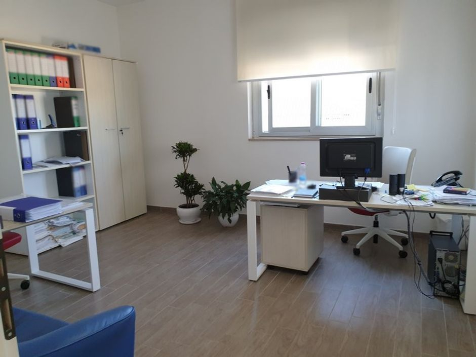 #14438 Capannone con palazzina uffici in vendita - foto 7