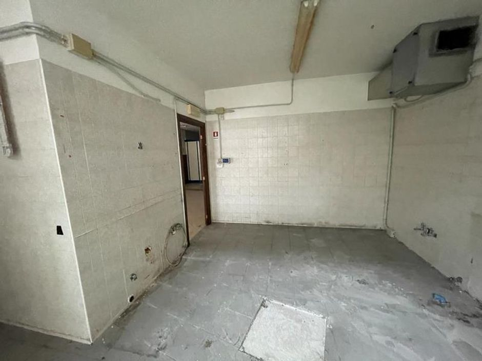 #14442 Negozio in complesso direzionale/commerciale in vendita - foto 4