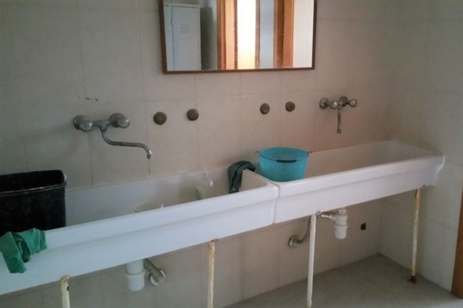 #1453 Porzione di capannone con sala esposizione in vendita - foto 3