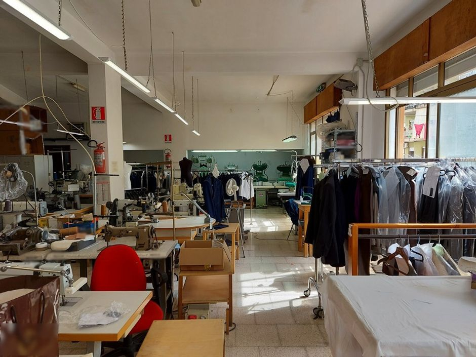 #14544 Laboratorio artigianale con annesse attrezzature ed uffici in vendita - foto 7