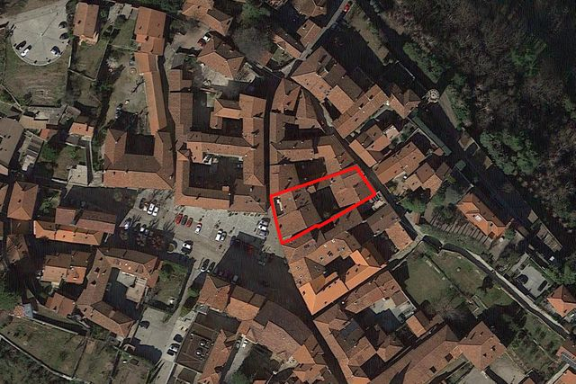 Scuole in vendita