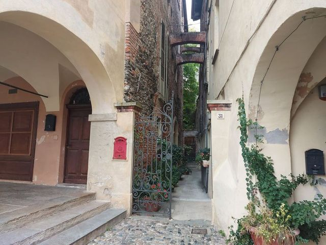 Scuole in vendita