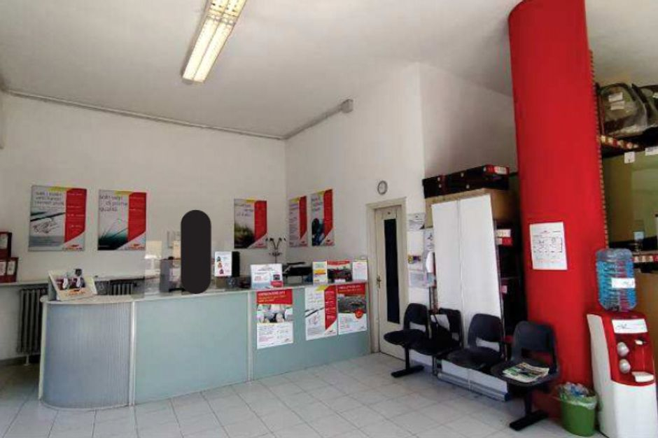 #14560 Locale commerciale con cantine in vendita - foto 2