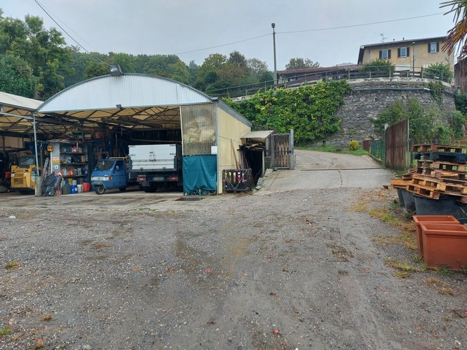 #14609 Complesso aziendale con terreni agricoli e deposito in vendita - foto 2