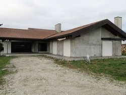 Detached house in the rough - Lot 1465 (Auction 1465)