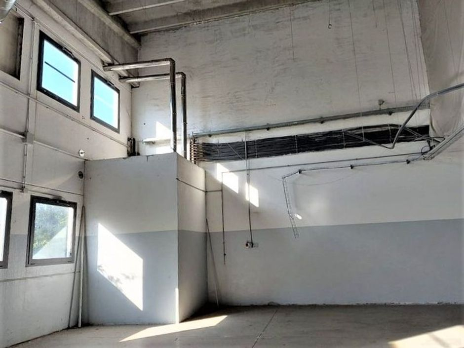 #14660 Capannone industriale con area di pertinenza in vendita - foto 8