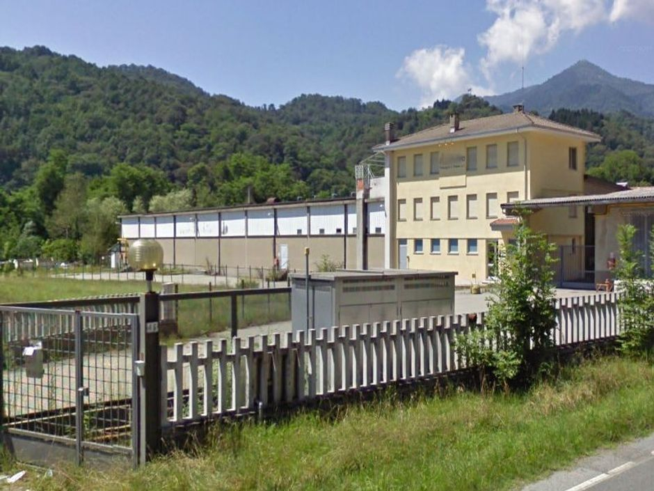 #14678 Stabilimento industriale con abitazione e terreni in vendita - foto 1