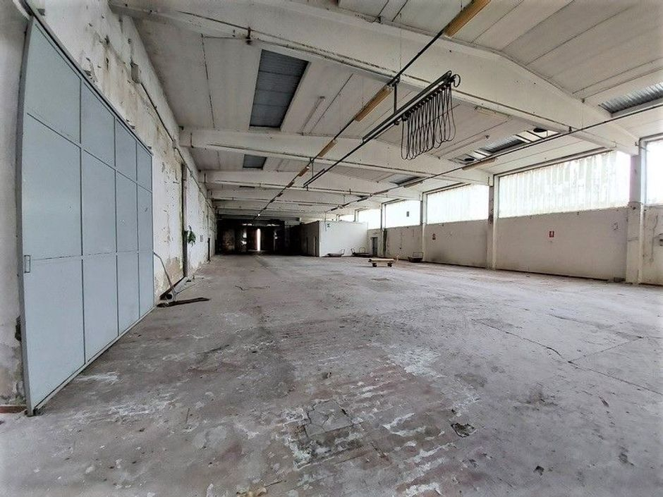 #14678 Stabilimento industriale con abitazione e terreni in vendita - foto 13