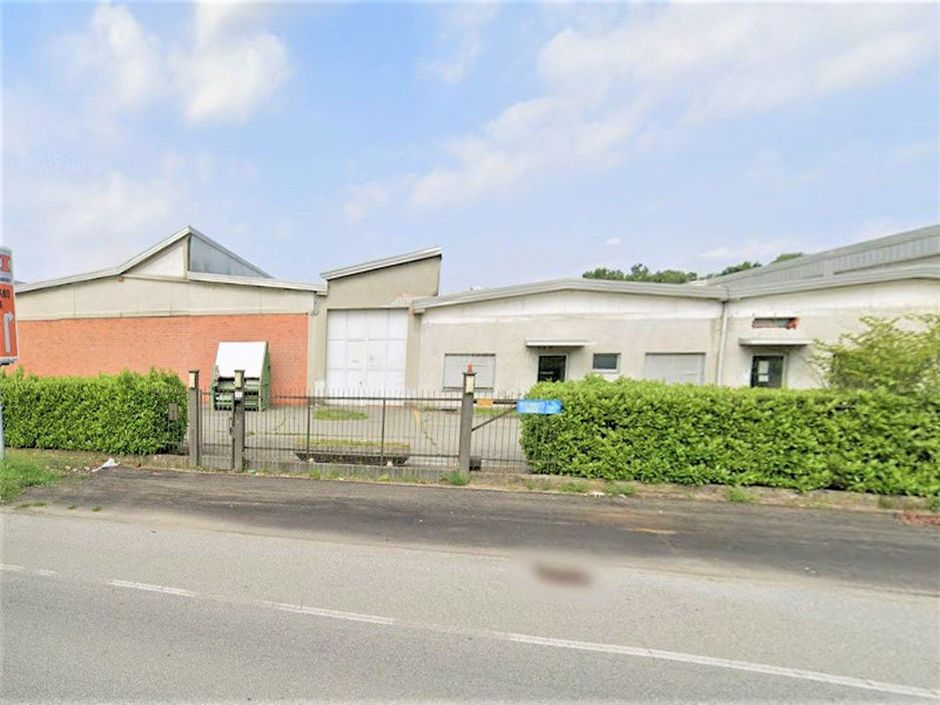 #14680 Complesso industriale con terreni adiacenti in vendita - foto 2