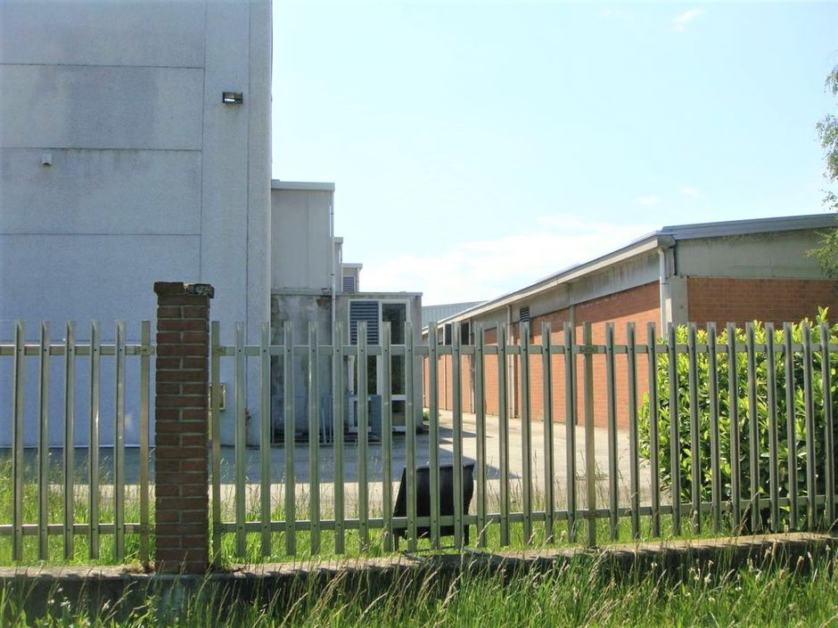 #14680 Complesso industriale con terreni adiacenti in vendita - foto 4