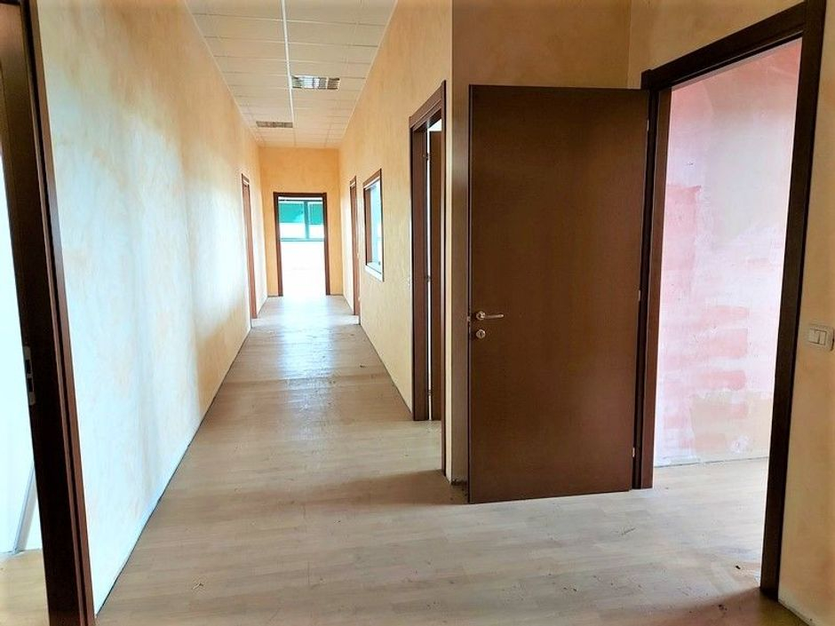 #14708 Porzione di capannone artigianale con area di pertinenza in vendita - foto 15