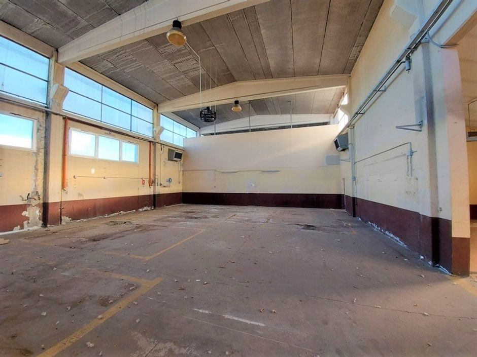 #14716 Porzione di capannone adibito ad autosalone ed officina in vendita - foto 13