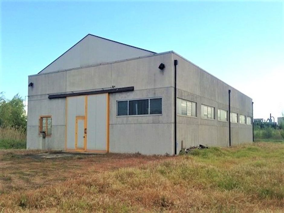 #14717 Capannone artigianale con area di pertinenza in vendita - foto 1