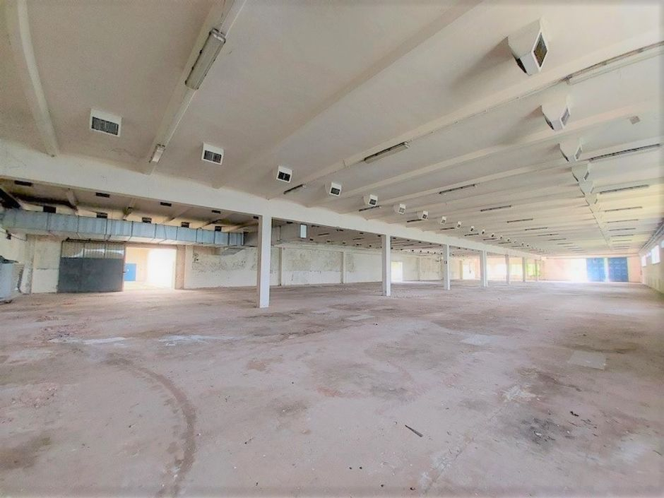 #14749 Capannone industriale con area di pertinenza in vendita - foto 1