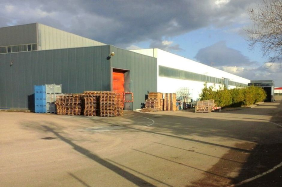 #14773 Porzione di capannone in zona industriale in vendita - foto 1