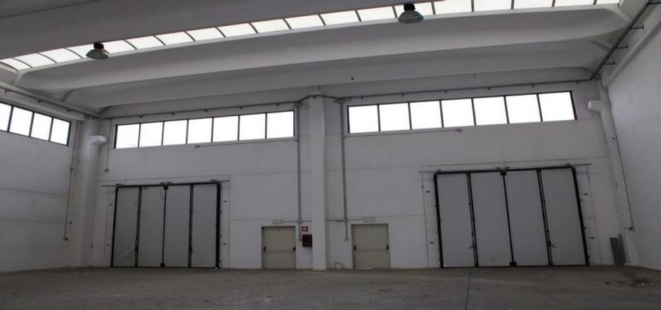 #14813 Capannone showroom con laboratori e uffici in vendita - foto 4